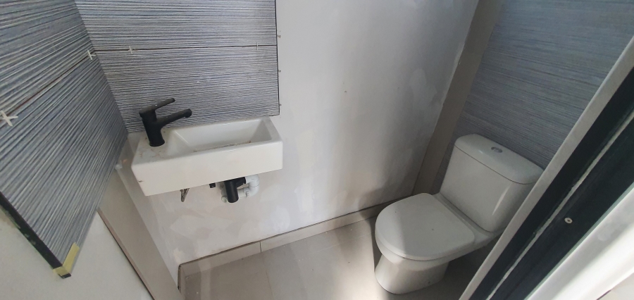 4 Bedroom Property for Sale in Mossel Bay Central Western Cape